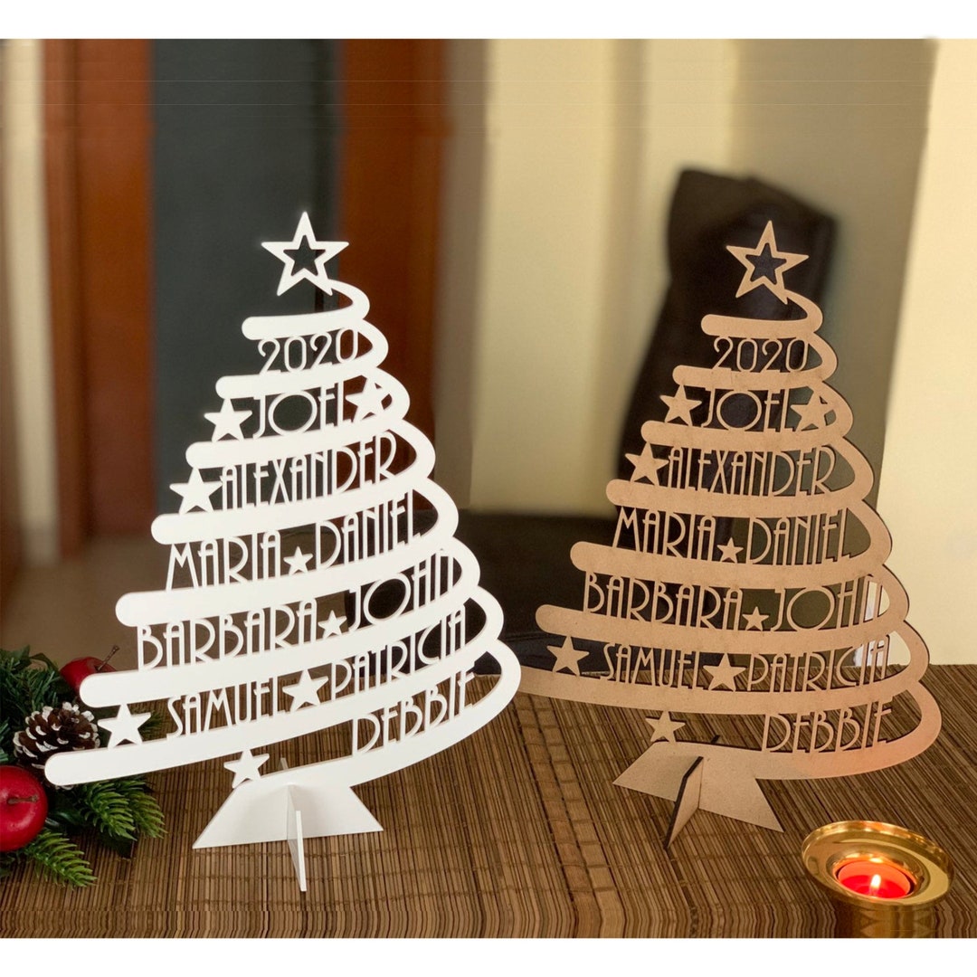 Árbol de Navidad independiente personalizado con nombres de