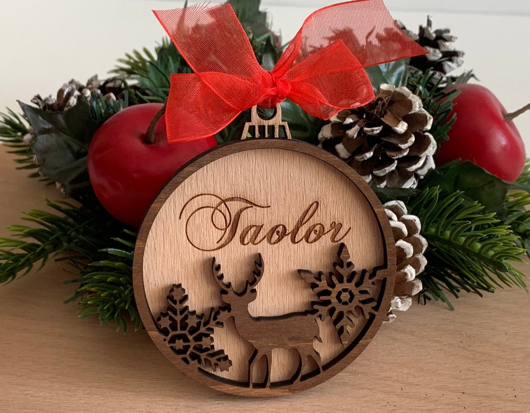 Personalized Christmas Name Ornament With Reindeer Laser Cut Snowflakes ...