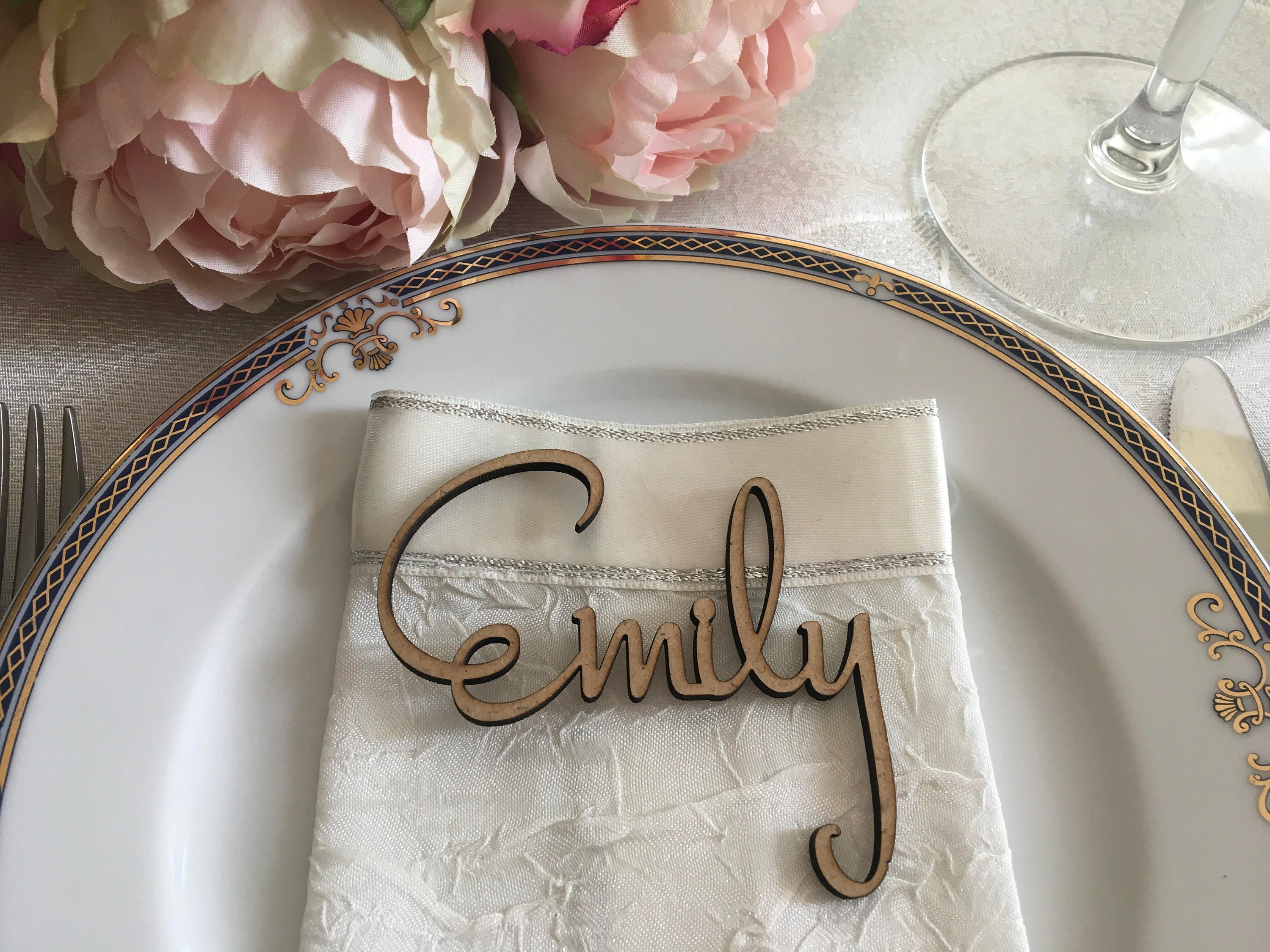 Reception name cards deals