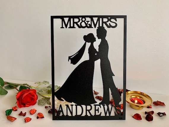 Black Metal Wedding Sign Mr & Mrs Custom Last Name Personalized Bride and Groom Silhouette Freestanding Centerpieces Sweetheart Table Decor