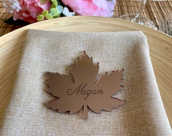 Personalized Laser Cut Leaves Wedding Place Cards Mirror Acrylic Maple Leaf Shapes Custom Engraved Name Tags Autumn Thanksgiving Table Decor