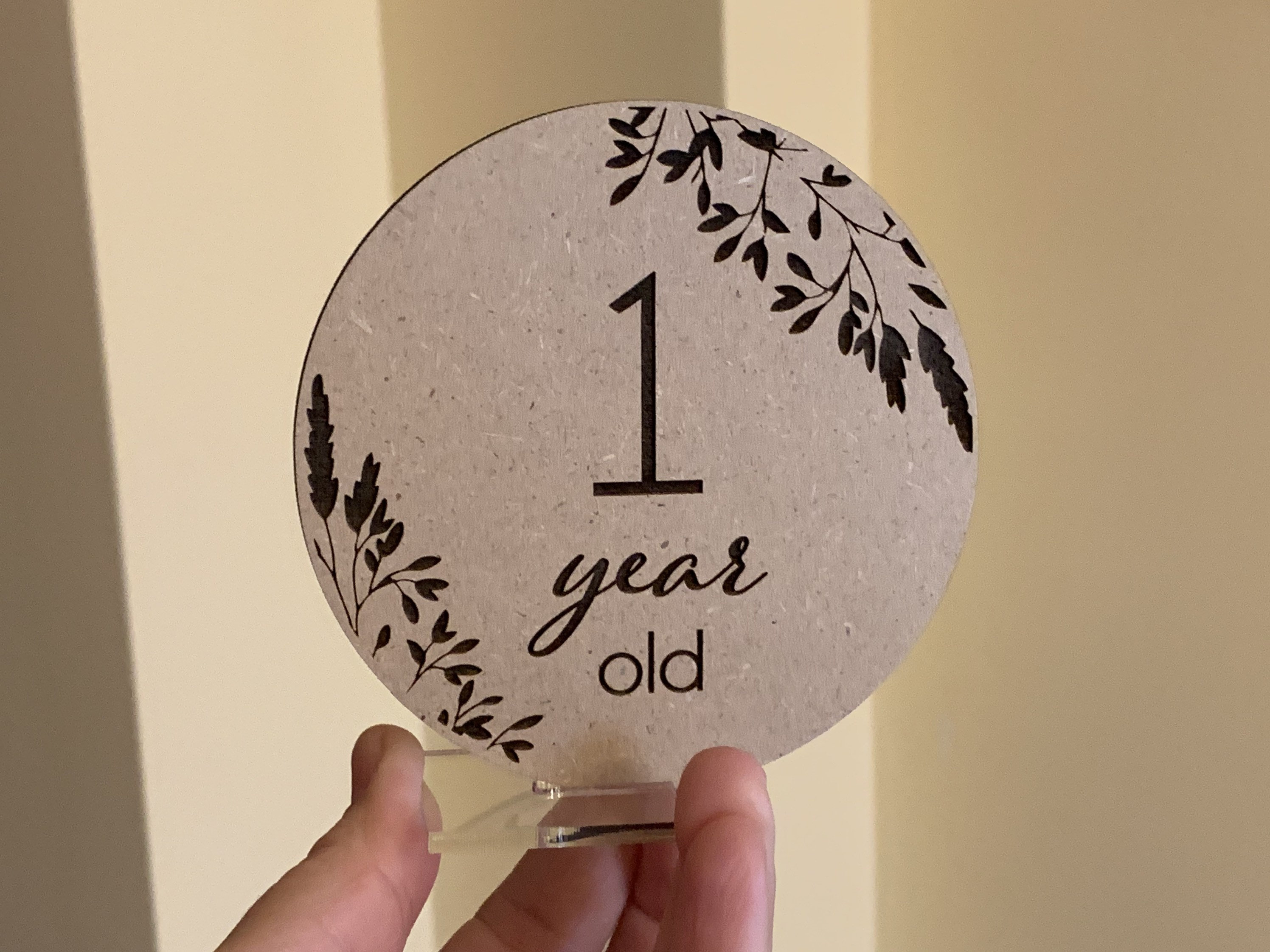 Personalized Cards Laser Engraved Wood Baby Monthly Milestone Discs