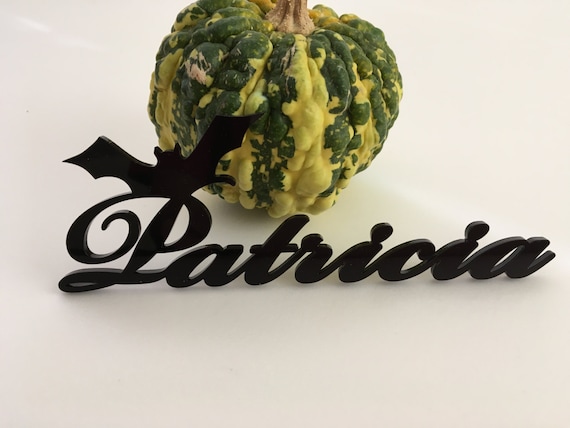 Personalized Halloween place cards with a bat - Custom laser cut names -  Halloween party decor- Place name settings - Guest names
