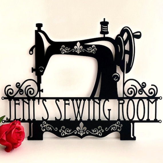 Personalized Sewing Machine Sign Custom Sewing Room Sign Vintage Quilting Sign Custom Name Sign Monogram Metal Sign, Gift for Mom, Grandma