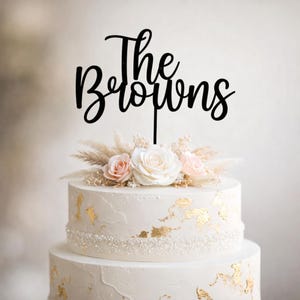 Gepersonaliseerde bruiloft achternaam taarttopper - aangepast script: Mr & Mrs Design