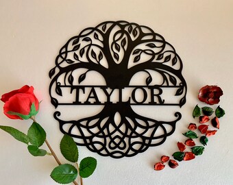 Custom Last Name Metal Sign Personalized Family Tree of Life Housewarming Wedding Gift Metal Wall Art Front Door Decor Wreath  Decoration