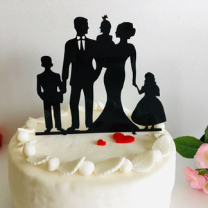 Wedding Cake Topper with Children – Mr & Mrs Family Silhouette – Personalized Decoration
