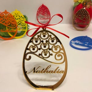 Addobbo pasquale personalizzato con nomi personalizzati, pallina di Pasqua appesa, regali per la famiglia e i bambini, etichette personalizzate con nome per cestino pasquale, addobbo natalizio