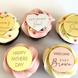 Dischi per torta con nome personalizzato – Ciondoli per torta personalizzati – Mini topper per cupcake per la festa della mamma – Etichetta di compleanno e accessorio fotografico – Qualsiasi testo disponibile