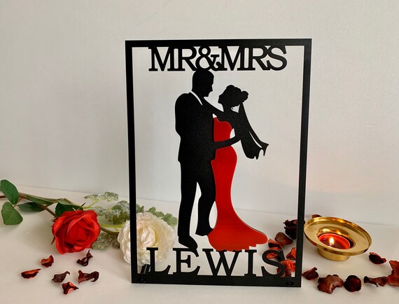 Mr & Mrs Sign Personalized Bride and Groom Silhouette Custom Wedding Last Name Sign Lady in Red Top Table Decor Sweetheart Table Centerpiece