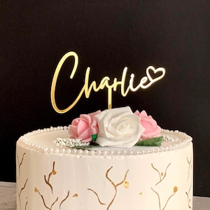 Personalized Name Cake Topper - Heartwarming Custom Cake Topper - Mr & Mrs- Customizable with Any Name - Perfect for Birthdays and Weddings