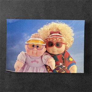 Vintage Cabbage Patch Kids Cartolina Ragazza Bambole Occhiali da sole Designer Line 1990