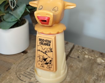 Vintage Moo Cow Dairy Creamer Kitschy Rustic Farmhouse Cattle Table Decor Atomic