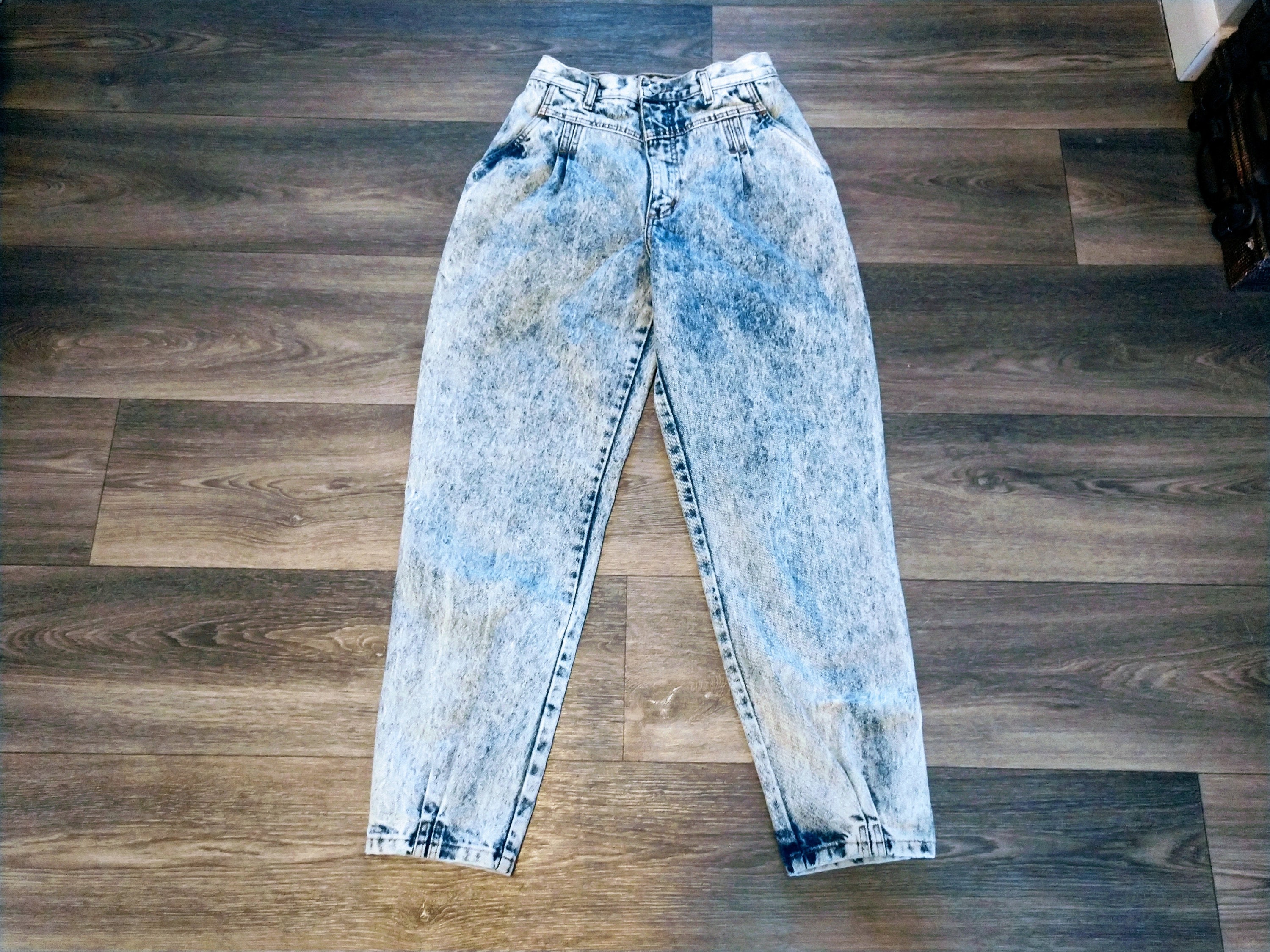 【SCENERITY】Igu Vintage Washed Denim Jeans Igu Vintage Washed Denim Jeans - SCENERITY