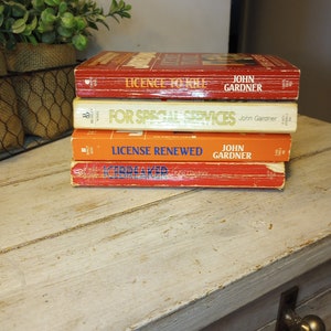 Ian Fleming James Bond Book Lot John Gardner License Renewed Ice Breaker VTG 80s