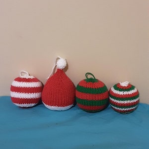 Cutie Christmas Baubles Knitting Pattern *DIGITAL DOWNLOAD*