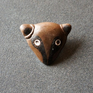 Badger brooch, wild animals and nature lover image 2