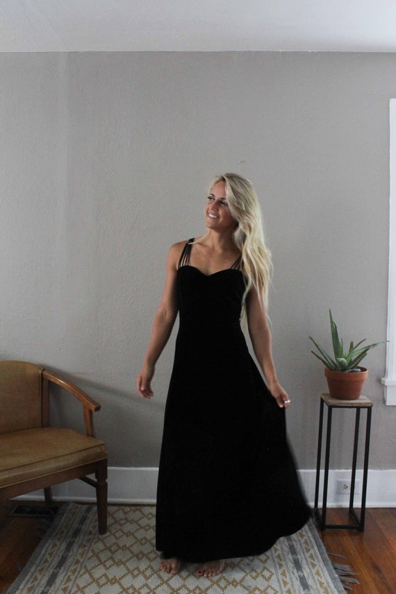 Black Velvet Evening Vintage Dress