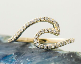 Wave Ring, 14k / 18k Yellow Gold Ring, Natural Diamonds Ring, Wave shape ring, Wave stack ring, Sea Ring, Ocean Ring, Surfer Ring, Beach