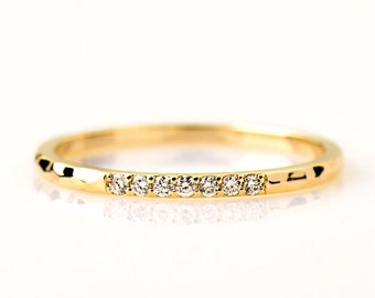 1.5 mm Hammered Textured  Ring, Seven Diamonds Ring, 14K / 18K Yellow Gold, Stack Diamond Ring, Thin Diamond Ring, Hammered Wedding Band