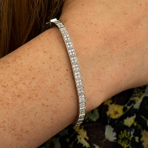 Diamond Tennis Bracelet, 14K / 18K Gold, Unique Diamonds Bracelet, Anniversary Gift, Natural Diamonds, Classic Gold and Diamonds Tennis