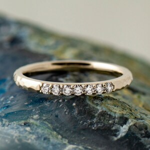 2MM Stackable Hammered Diamond Ring, 14K / 18K White Gold, Hammered Textured Wedding Band, Seven Diamonds, Natural Diamonds, Stacking Ring