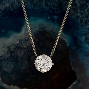 Solitaire Diamond Necklace, 14K / 18K White Gold, Diamond Pendant, Round Diamond Necklace, Minimalist Necklace, Round Pendant, Classic