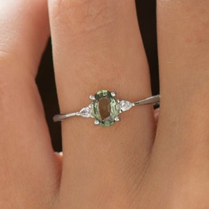 Olive Sapphire Ring, 14K / 18k White Gold, Green Sapphire Engagement Ring, Light Green Sapphire, Greenish Sapphire Ring, Teal Sapphire Ring