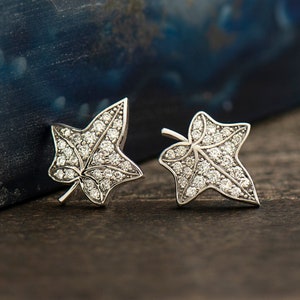 Ivy Leaf Earrings, Unique Diamond Earrings, 14K / 18K Gold, Diamond Studs, Fine Jewelry, Diamonds Gift, Leaf Earrings, leaves earrings