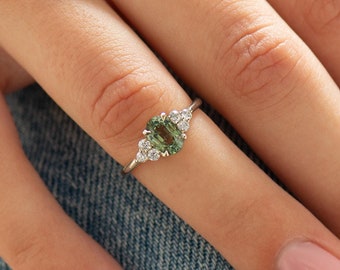 Cluster Sapphire Ring, 14K / 18K White Gold, Cluster Engagement Ring, Green Sapphire Ring, Mint Sapphire, Natural Diamonds, Vintage Style