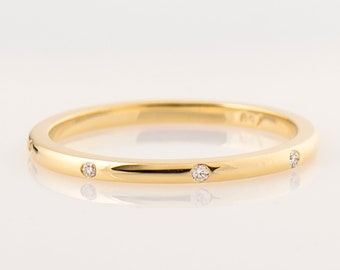 1.5 MM Eternity Diamonds Ring, 14K / 18K Yellow Gold, 8 Diamonds Evenly Spaced, Thin Wedding Band, Delicate Diamond Ring, Stacking Ring