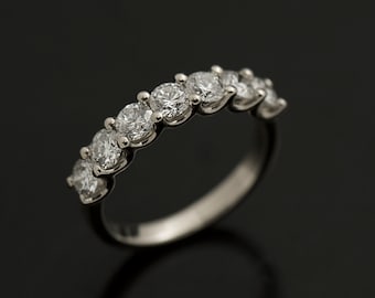 9K 14K 18K ゴールドのダイヤモンド結婚指輪、重ね付けできる女性用