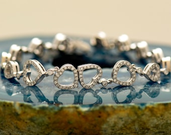 Hearts Bracelet, Diamonds hearts, 18k White Gold, Unique Diamonds Bracelet, Fine Jewelry Bracelet, One Of A Kind, Hearts Tennis Bracelet