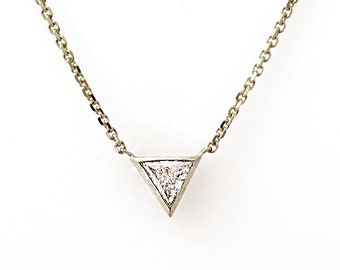 Triangle Diamond Necklace, 14K / 18K White Gold Diamond Necklace, Minimal Diamond Necklace, Trillion Diamond, Solitiare Diamond Pendant