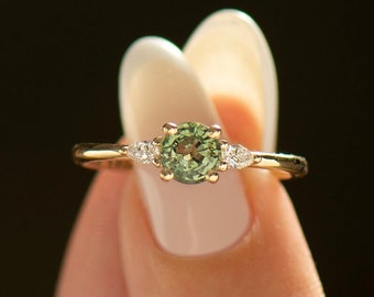 Green Sapphire Engagement Ring, 14K / 18K Yellow Gold,  Light Green Sapphire, Greenish Sapphire Ring, Olive Sapphire, Round Sapphire Ring