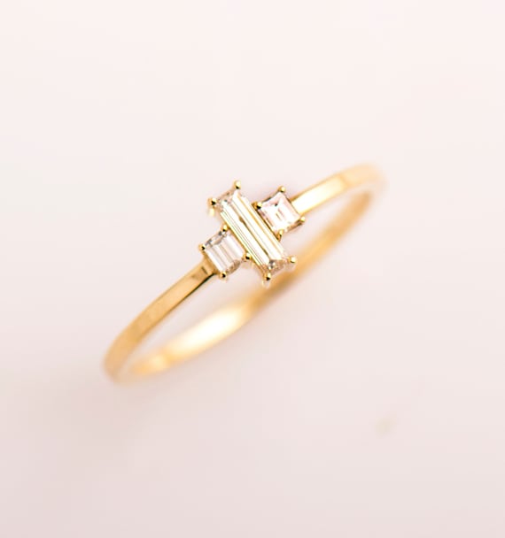 スリーストーンバゲットリング、14K / 18Kイエローゴールド、バゲット