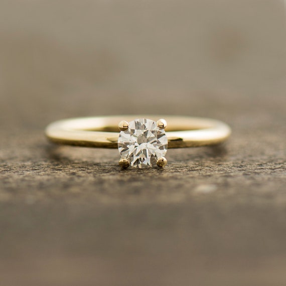 14K Gold Round Solitaire Diamond Ring – FERKOS FJ