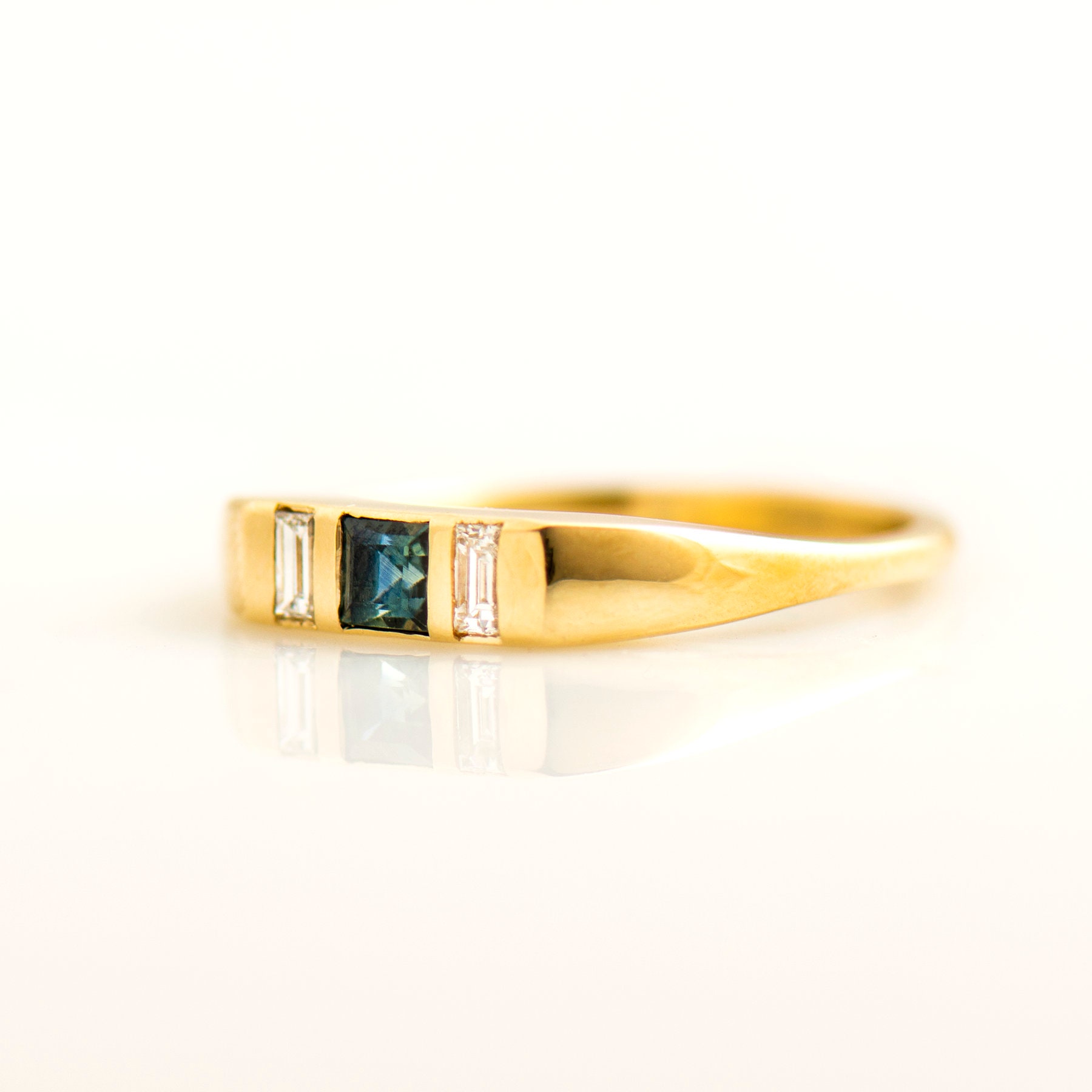 指輪・リング 3 Sided Signet Ring (S) #7404 7404 - NUMBERING