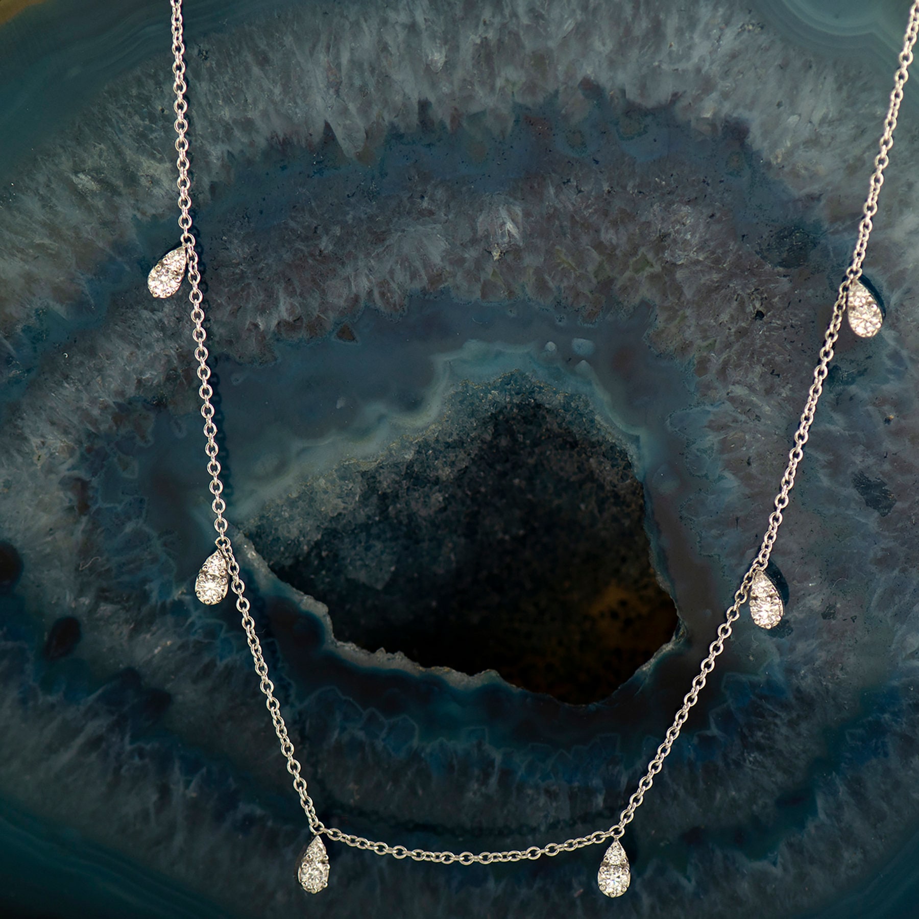 Clataly Water Drop Pendant Collana Dupes Teardrop Collane Orecchini Gioielli di Modo Collane per le Donne e le Ragazze (Collana d'argento