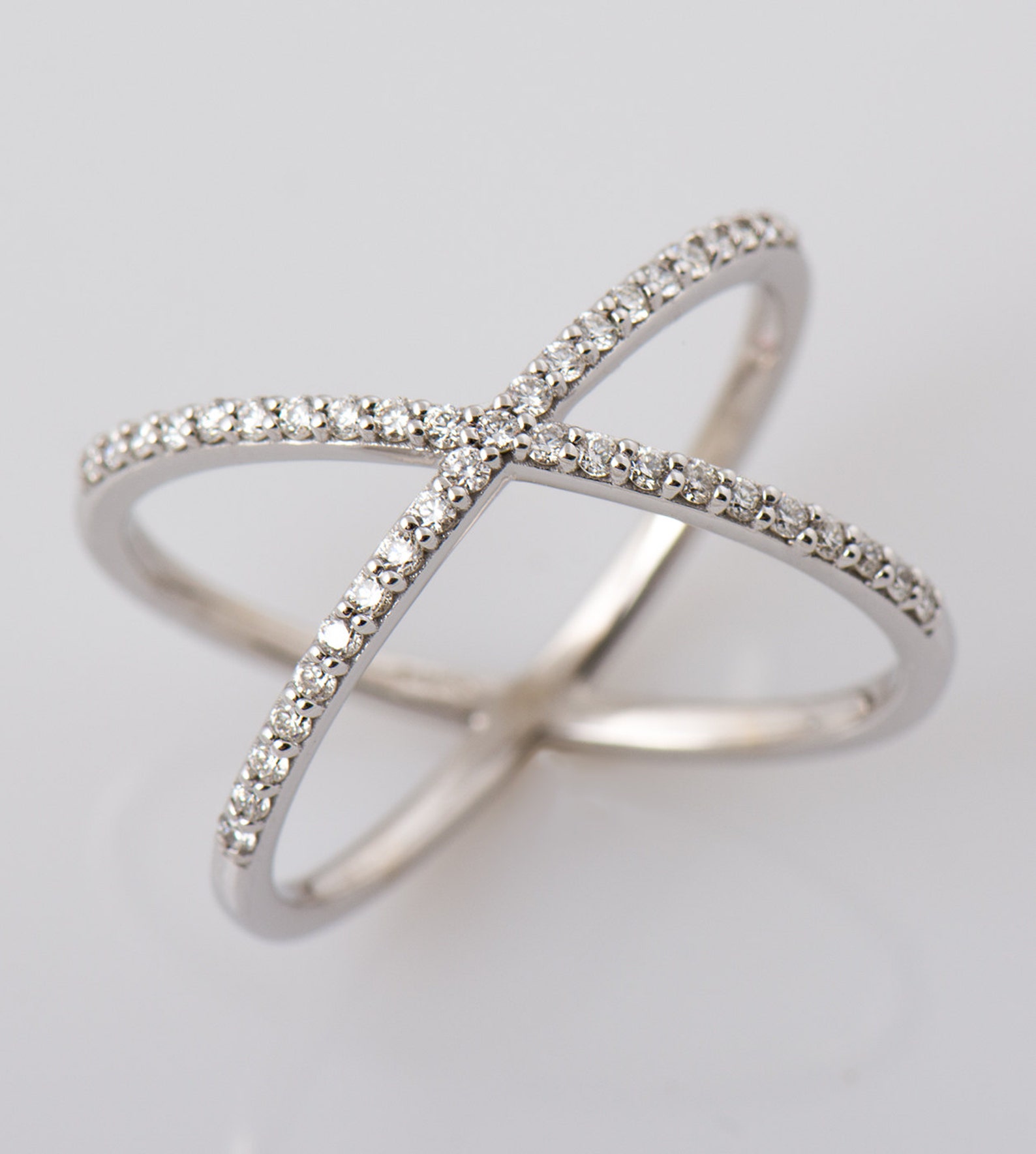 X Diamond Ring White Gold Diamond Ring Modern Ring Crossing Etsy