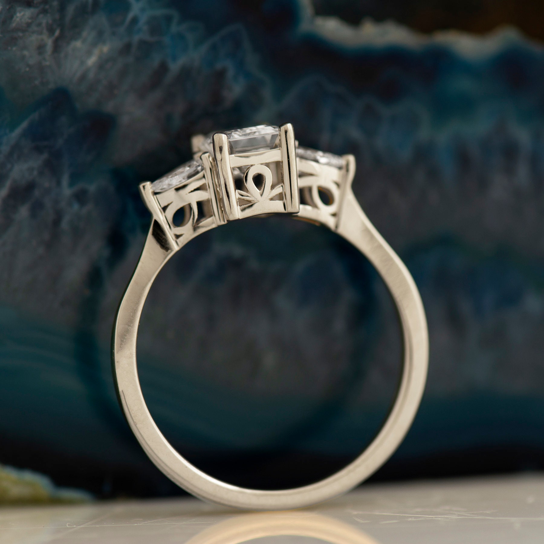 Bague Fiançailles Diamant Simulé 3,45 Ct – Or Blanc 14k | Taille émeraude | Personnalisable