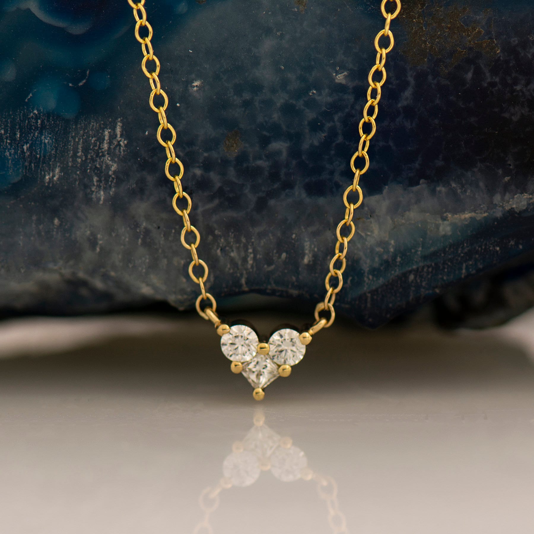 Gold diamond shop heart pendant necklace