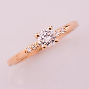 Delicate Engagement Ring, 14K / 18K Rose Gold, Diamond Engagement Ring, Modern Diamond Ring, Diamond Engagement ring, Classic Ring, Simple