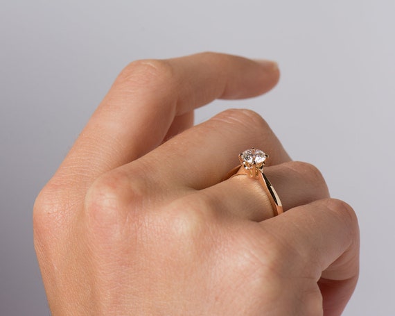 single diamond ring