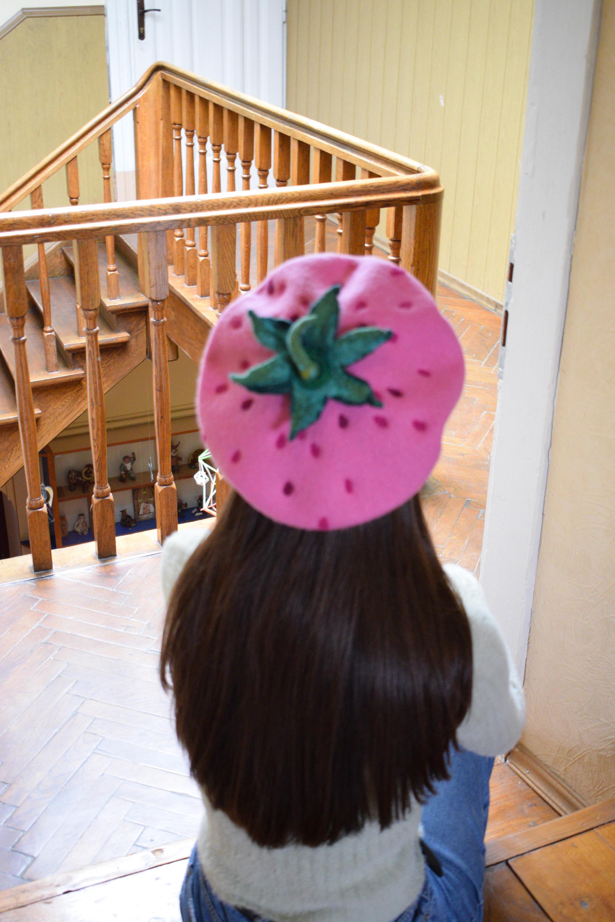 Strawberry Beret-hat High Quality Woolen Beret Pink Beret 