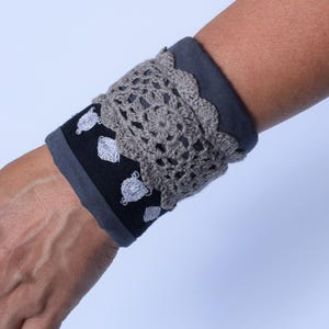 Recycled Cotton Fabric Cuff Bracelet: Embroidered Lace, Eco-Friendly Style