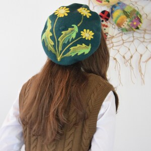 Dandelion beret green beret felt beret beret pattern handmade pattern art wool beret women's beret wool beret hat pattern women image 2
