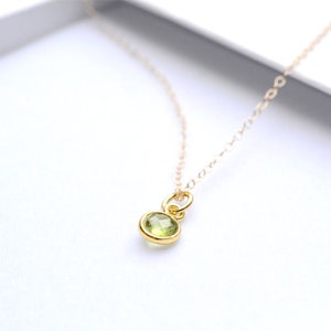 Dainty Peridot necklace in gold, Peridot jewellery, August Birthstone, green Peridot , 14K gold fill, green gemstone necklace, her gift image 5