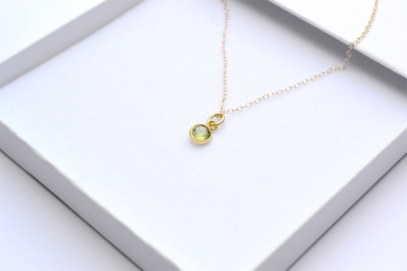 Dainty Peridot necklace in gold, Peridot jewellery, August Birthstone, green Peridot , 14K gold fill, green gemstone necklace, her gift image 2