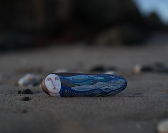 Sirena, painted stone, rock art, paperweight, original painting, mermaid painting, beach house decor, art object